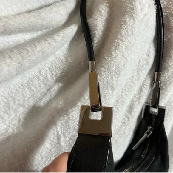 Vintage Gucci Black GG Logo Canvas Hobo Bag - Picture 11 of 16